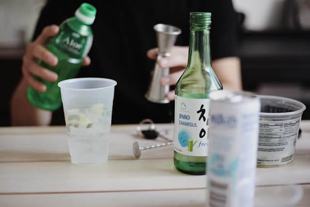 古い韓国焼酎は飲める？賞味期限は？