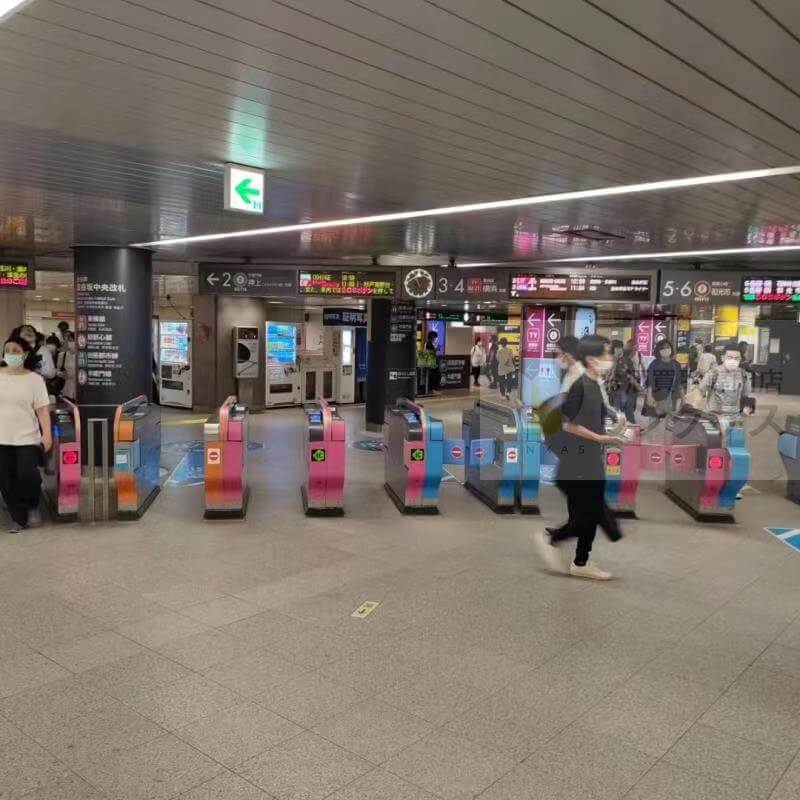 駅から店舗までのアクセス